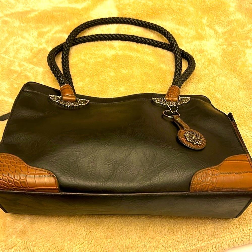 LARGE BUENO SHOULDER BAG